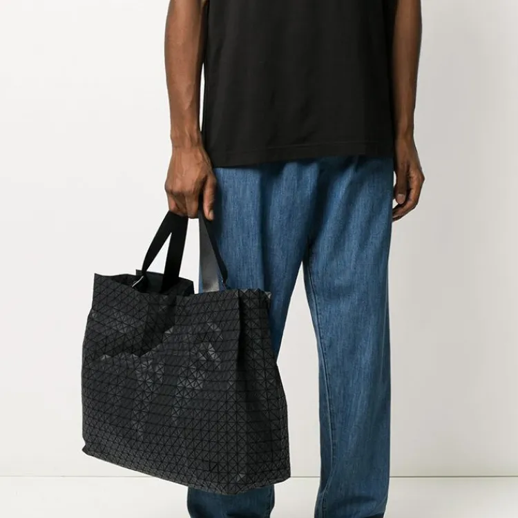 ISSEY MIYAKE Cart PVC One Shoulder Handbag Men's Black-2