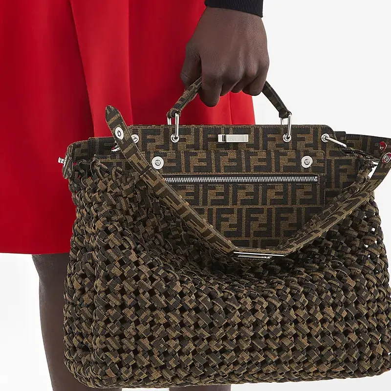 FENDI Peekaboo ISeeU Handbags-3
