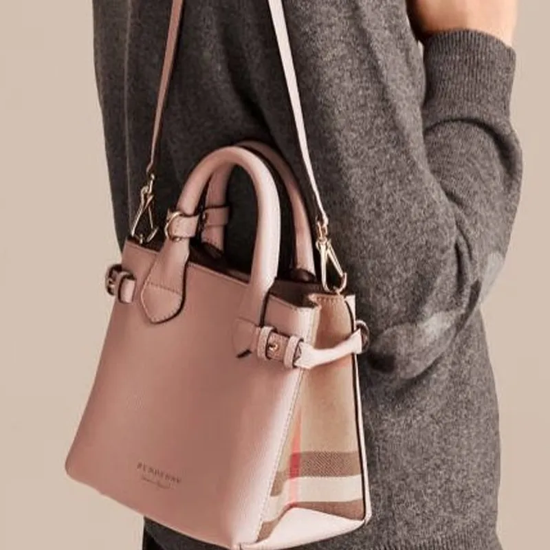 Burberry The Banner Series Leather Handbag One Shoulder Handbag Mini Women's Light Blue Multicolor-5