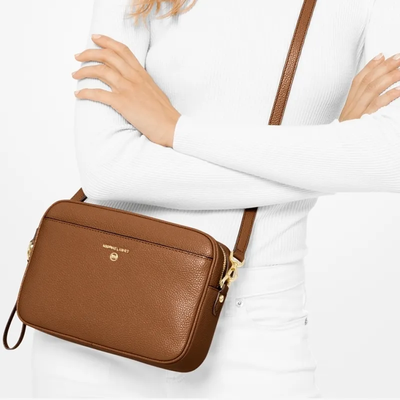 MICHAEL KORS Jet Set Charm Cow Leather Camera Bag, Shoulder Bag, Crossbody Bag Tubas Women's Brown-3