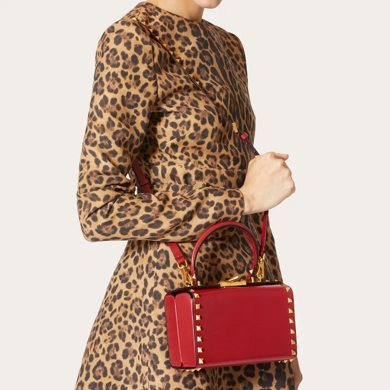 Valentino ROCKSTUD ALCOVE Calfskin Box Bag Shoulder Bag Crossbody Bag Handbag Small Size Women's Red-5