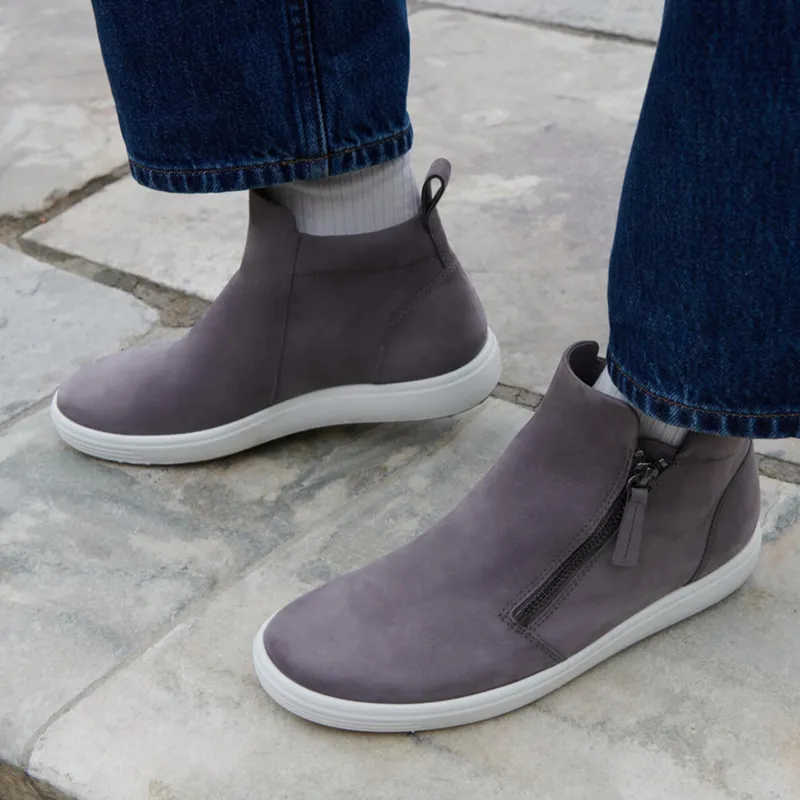 Ecco Soft 7 Slip Resistant Coverage Ankle Boots Women's Gray-5