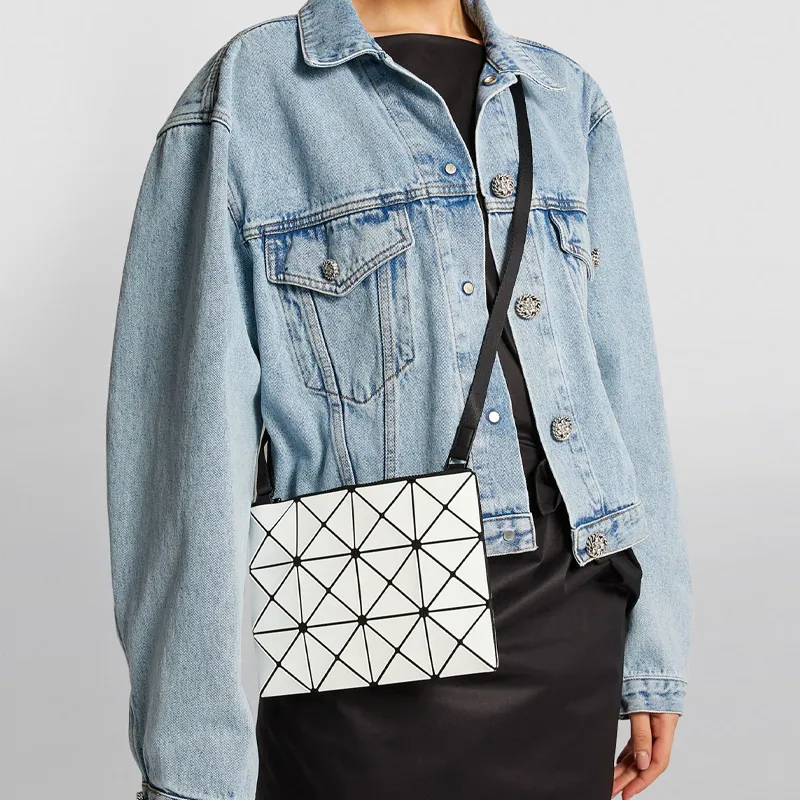 ISSEY MIYAKE PVC Shoulder Bag Crossbody Bag Small Size Unisex White-4