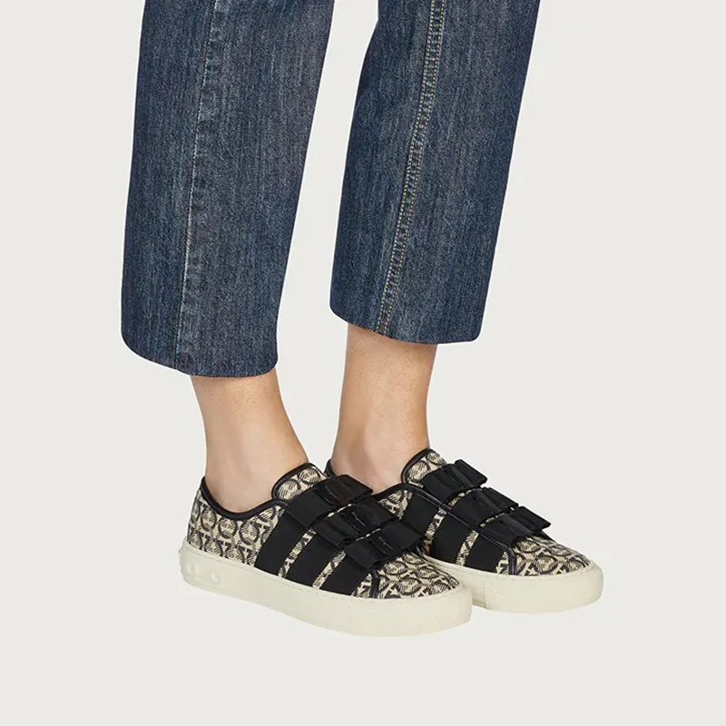 FERRAGAMO Gancini And Vara Bow Low-top Sneakers-5