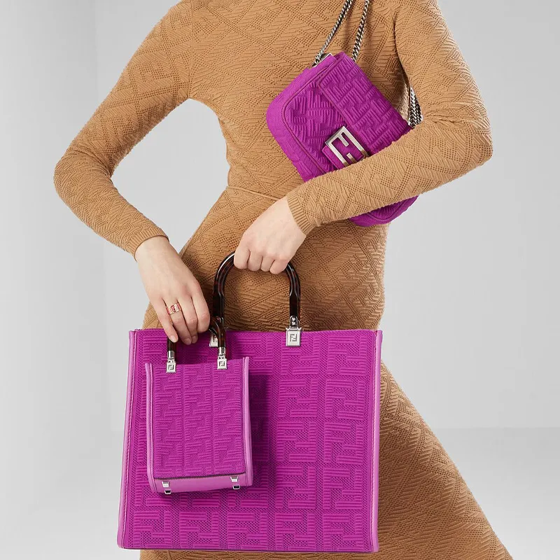 FENDI Baguette Handbags-4