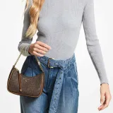 MICHAEL KORS Jet Set Charm Shoulder Bags