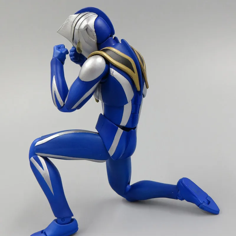 BANDAI Ultraman Gaia Ultra Act Agul Ultraman V2 16cm Action Figures-6