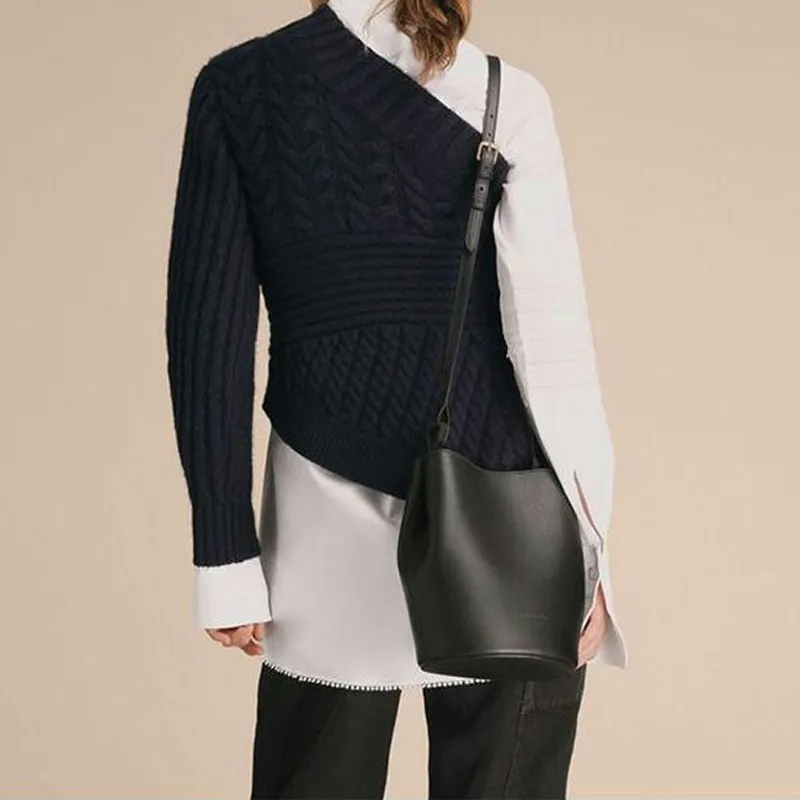Burberry Leather Bucket Bags Crossbody Bag Shoulder Bag Women's Black-6