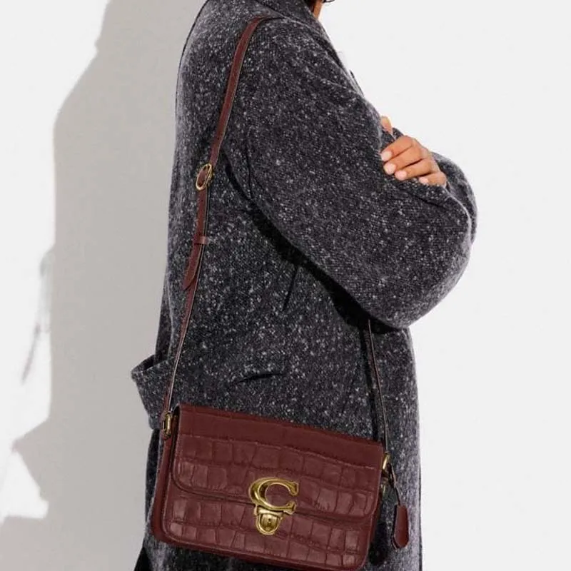 COACH Crocodile Pattern Leather Crossbody Bag, Shoulder Bag Women's Burgundy-4