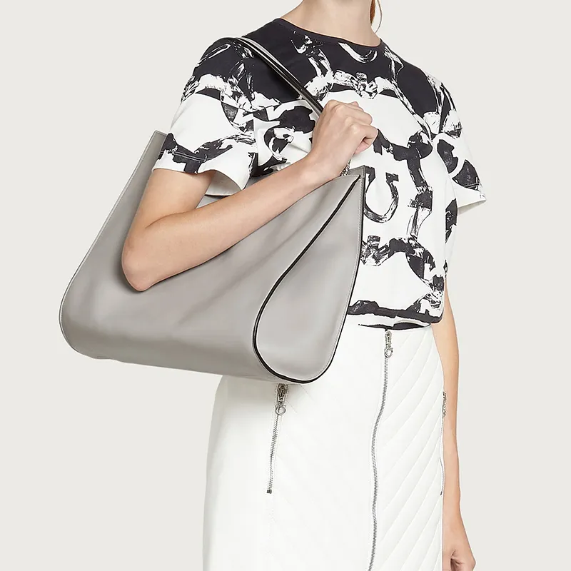 FERRAGAMO Trifolio Cow Leather Tote One Shoulder Handbag Women's Light Gray-5