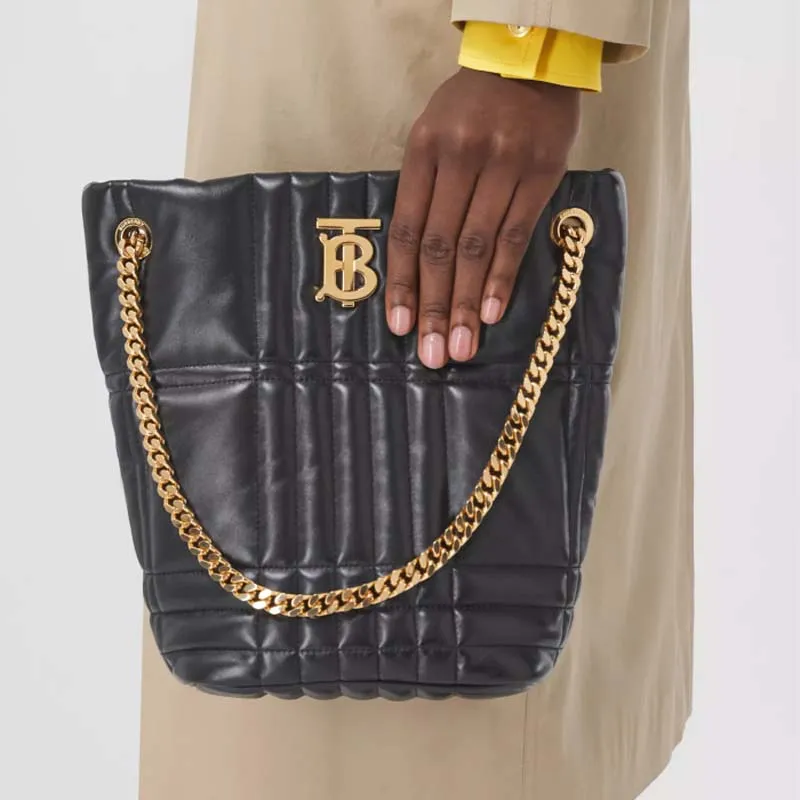 Burberry Lola Lola Bag Quilting Lambskin Bucket Bag Storage Bag Shoulder Bag Crossbody Bag Handbag Mini Women's Black-9