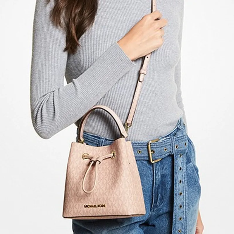 MICHAEL KORS Suri Canvas Bucket Bag, Handbag, Shoulder Bag, Crossbody Bag Trumpets Women's Ballet Pink-2