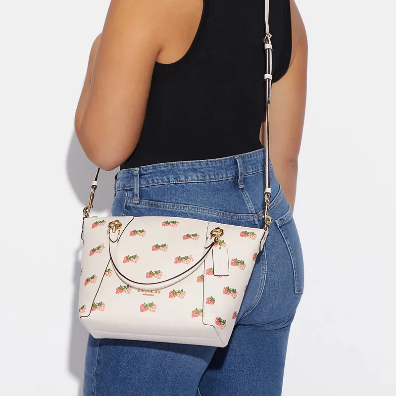 COACH Kacey Pebbled Leather Dumpling Bag, Handbag, Shoulder Bag, Crossbody Bag Medium Size Women's White-3