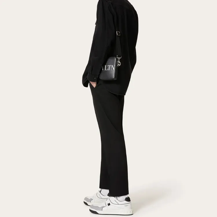 Valentino Smooth Calf Leather Portable Crossbody Bag, Shoulder Bag Men's Black-4