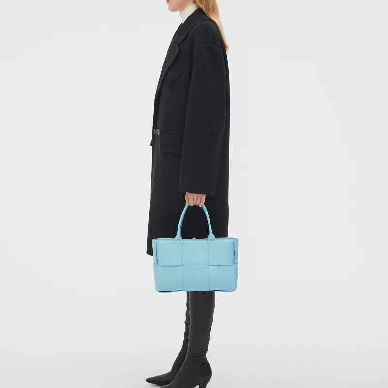 Bottega Veneta Calfskin Tote Bag, Shopping Bag, Handbag Trumpets Women's Light Blue-4