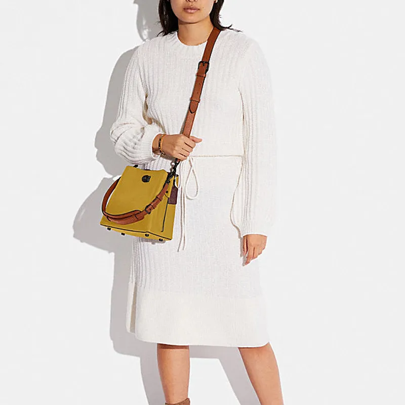 COACH Willow Split Cow Leather Bucket Bag, Handbag, Shoulder Bag, Crossbody Bag Medium Size Women's Beige Brown-6