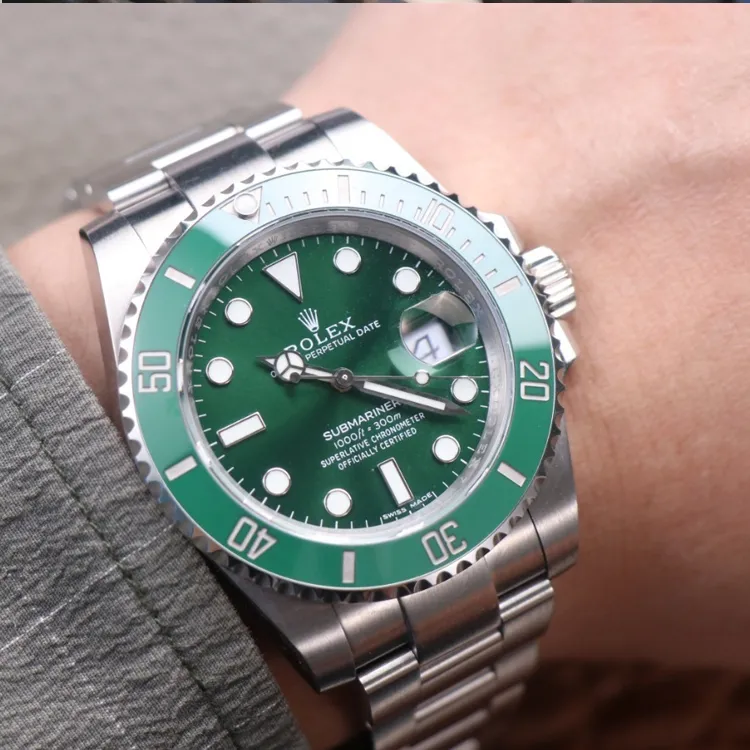 ROLEX 2020 Pre-owned Submariner Date 40mm-4