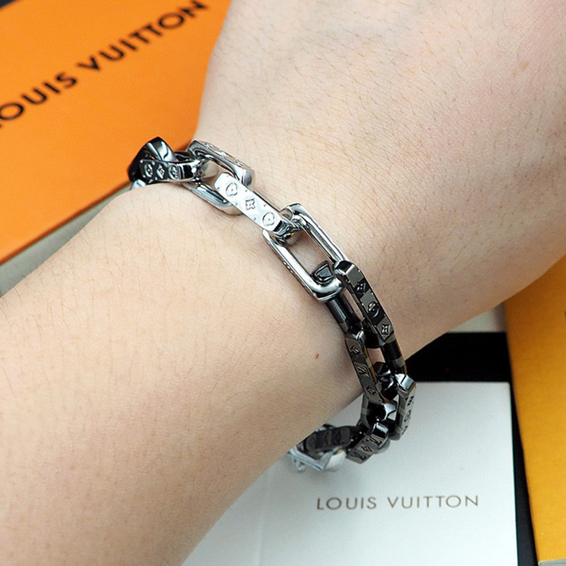 LOUIS VUITTON Damier Chain Bracelet Graphite - POIZON LOUIS VUITTON Damier Chain Bracelet Graphite - POIZON