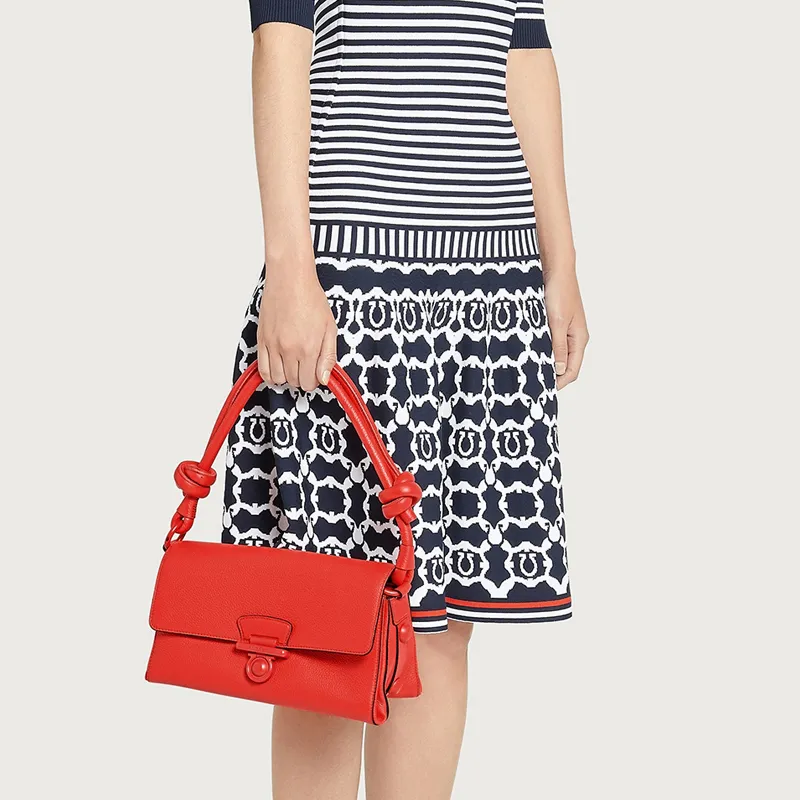 FERRAGAMO GLAM Cow Leather Shoulder Bag, Handbag, Shoulder Bag Women's Red-6