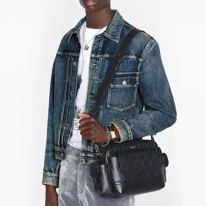 DIOR CD Diamond Canvas With Smooth Calfskin Messenger Bag Handbag Shoulder Bag Crossbody Bag Men's Black-7