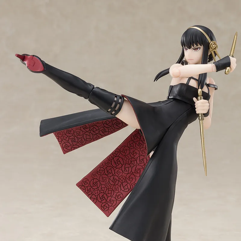 BANDAI Yor Forger Bandai SHF SPY X FAMILY Action Figures 15cm-2