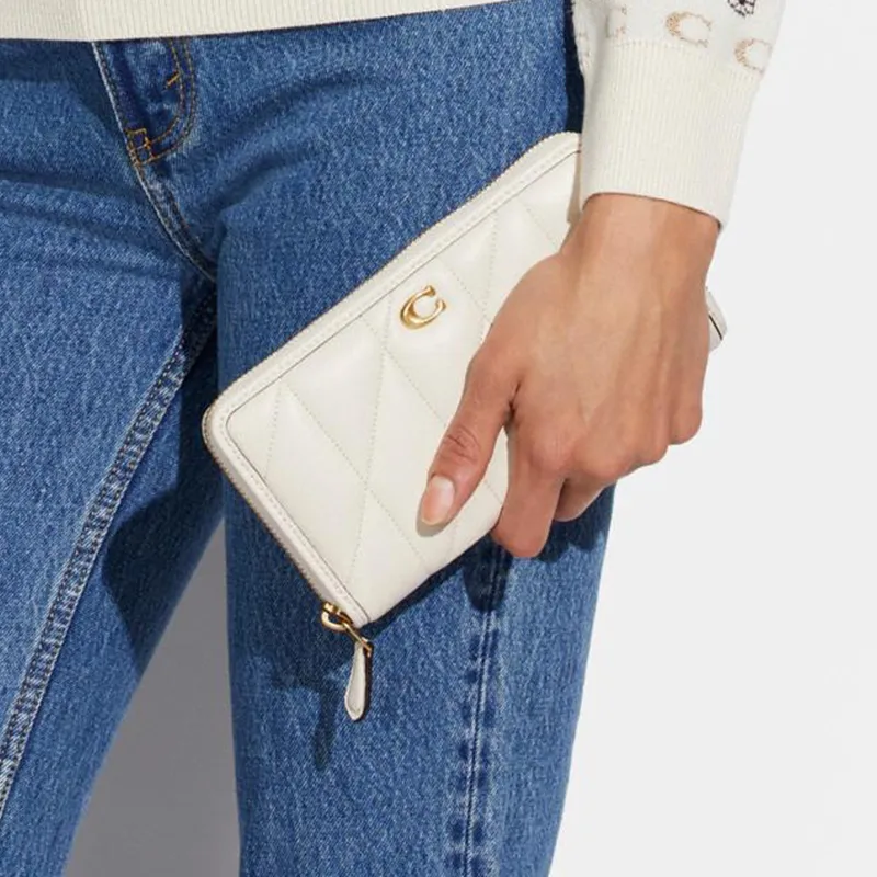 COACH Accordion Zip Wallet Solid Color Soft Leather Seamed Zipper Long Wallet Trumpets Women's Chalk White-2