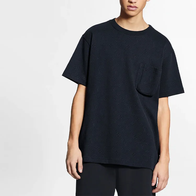LOUIS VUITTON 1A7XRR Signature 3D Pocket Monogram T-Shirt-3