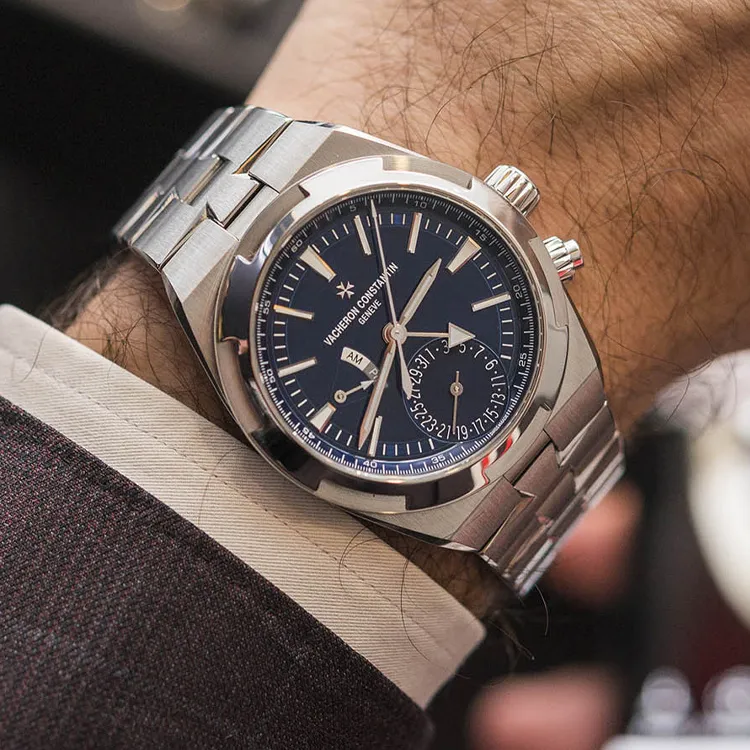 Vacheron Constantin Men Longitudinal And Lateral Collection OVERSEAS Watch-3