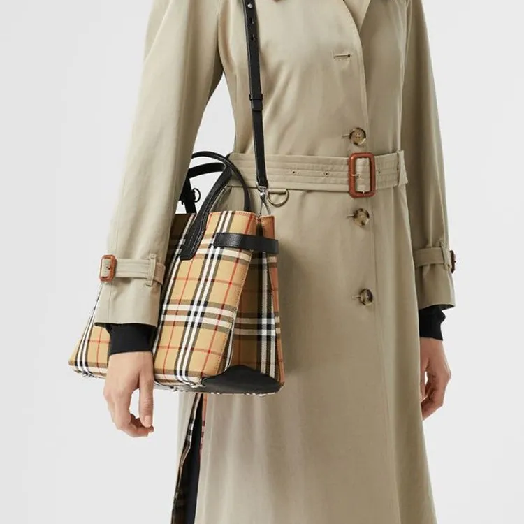 Burberry Banner Tote Vintage Check Cotton Beige/Black-4