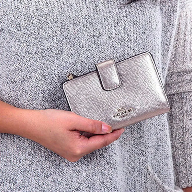 COACH Corner Zip Coin Purses-3