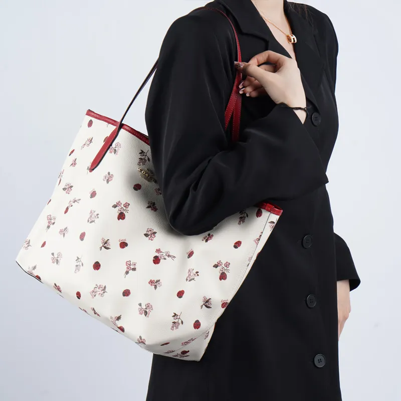 COACH City Coated Canvas With Smooth Leather Tote Bag, Shopping Bag, Shoulder Bag, Handbag Tubas Women's White-7