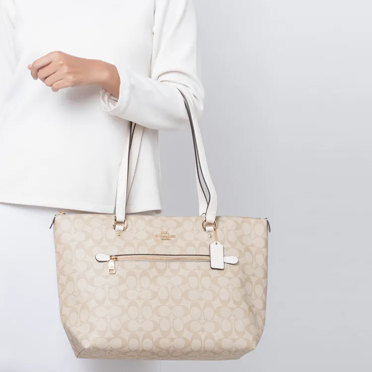 COACH Gallery Shoulder Bags-4