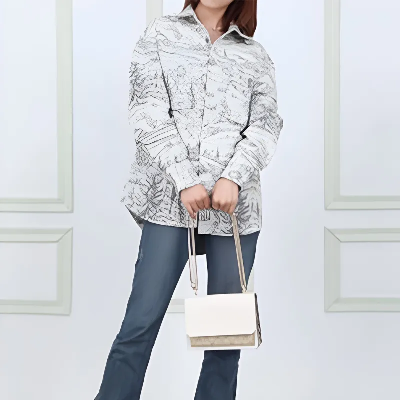 COACH Klare Canvas With Leather Trunk Bag Shoulder Bag Crossbody Bag Small Size Women's White Light Khaki-3