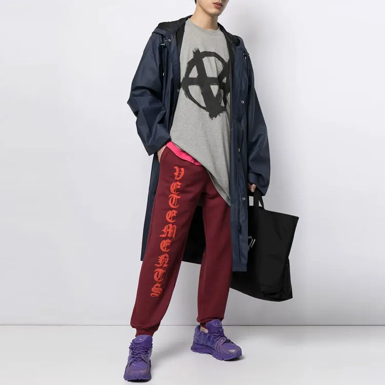 Vetements Knitted Sports Pants Men's Red-1