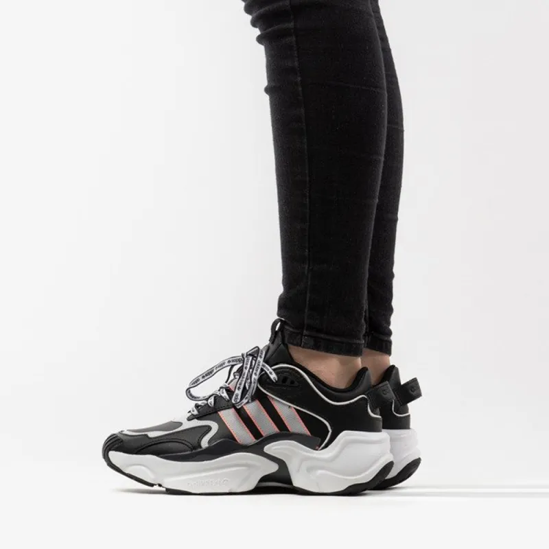 Adidas Originals Magmur Runner 'Black Glory Pink' Women's-6