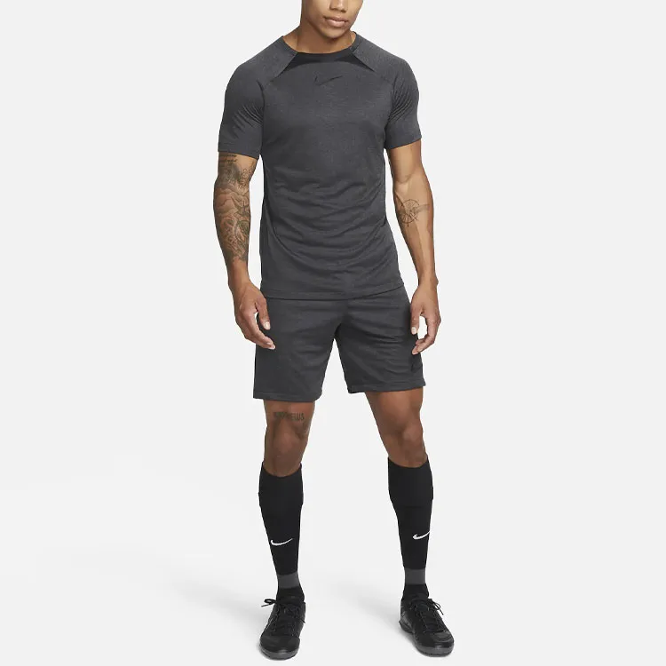 Nike Academy Men's Dri-FIT Short-Sleeve Soccer Top-2
