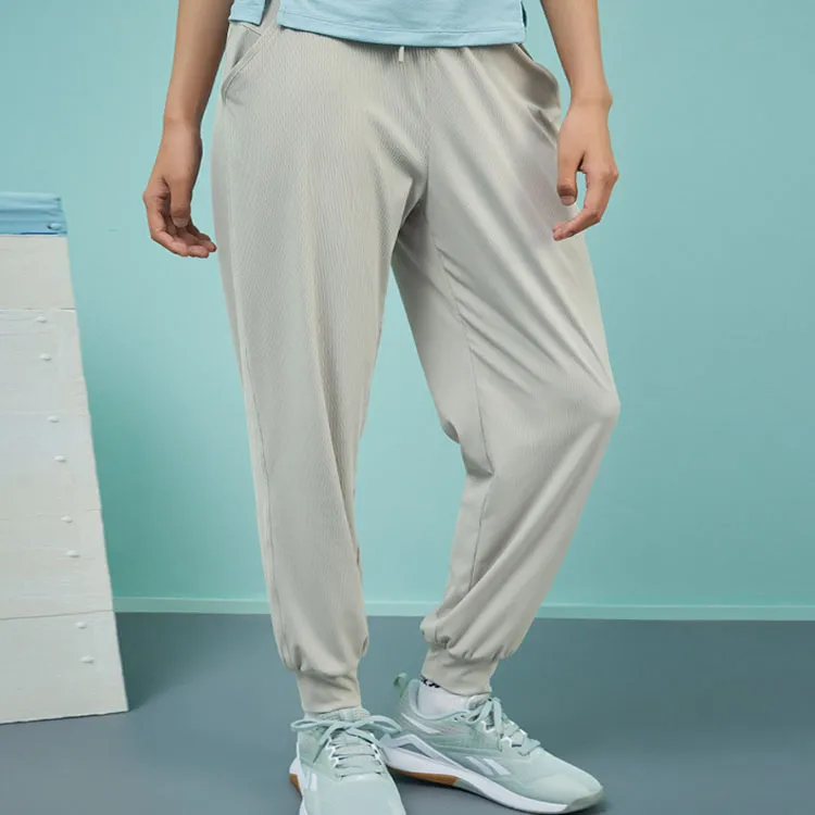 Reebok Casual Pants Women's Gray-1