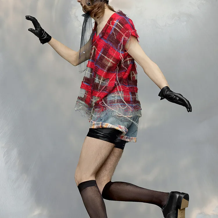 Maison Margiela Checked V-Neck Distressed Vest-3
