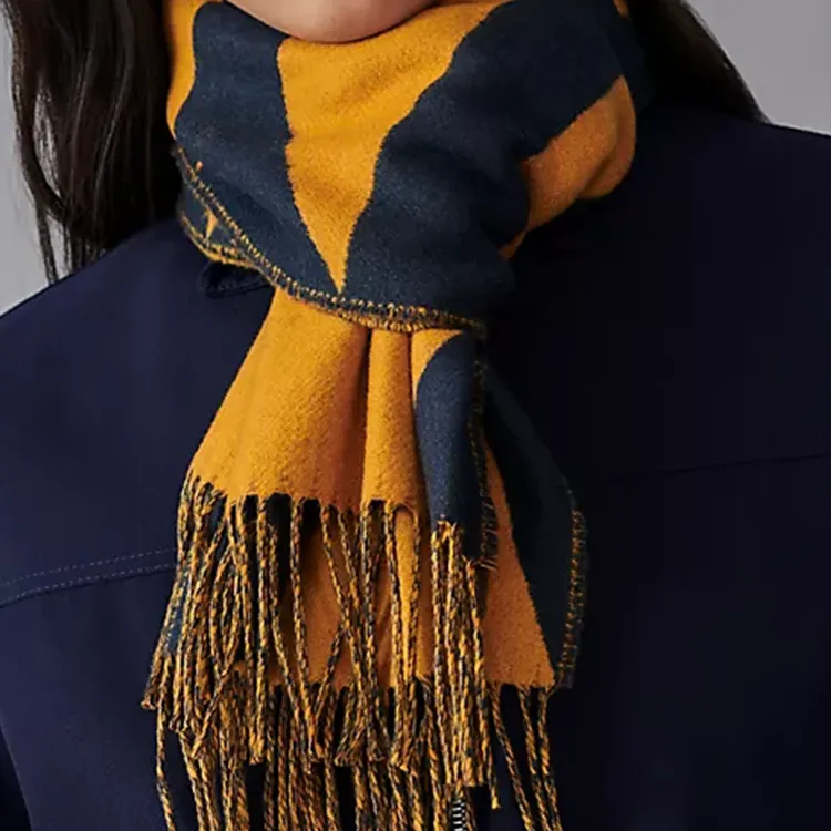 HERMES Cashmere Knit Scarves Unisex Yellow-4