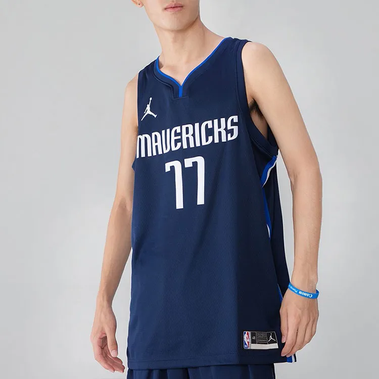 Nike Nba Luka Dončić Mavericks Statement Swingman Jersey-6