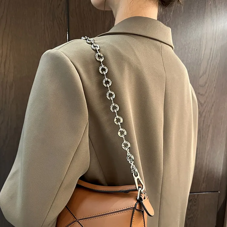 Luxury Care Artisan Workshop Metal Shoulder Bag Crossbody Bag With Shoulder Strap Women's Silver/Gold-3