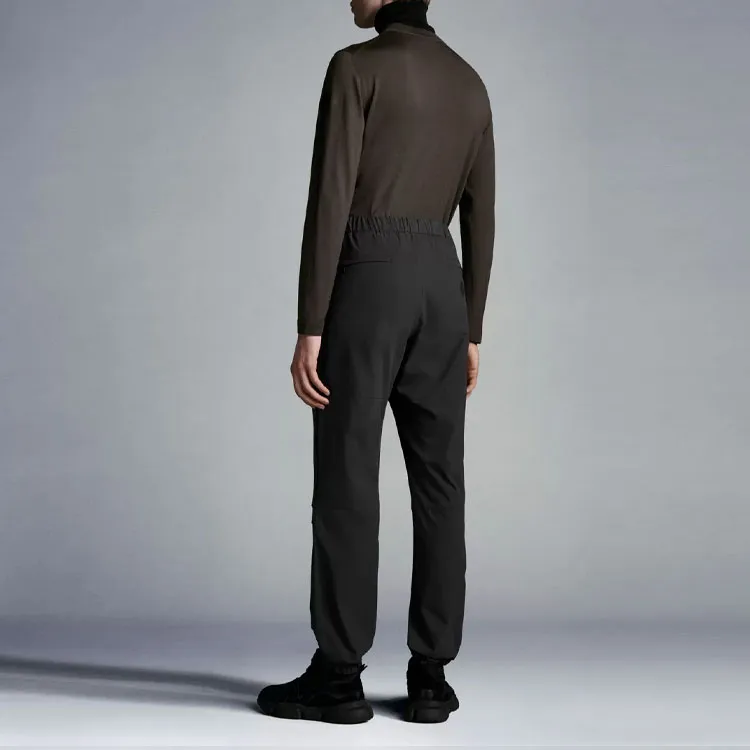 Moncler FW21 Knitted Sweatpants Men Black-3