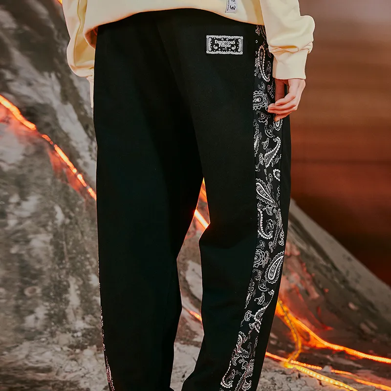 DANGEROUSPEOPLE Knitted Sweatpants Unisex-3