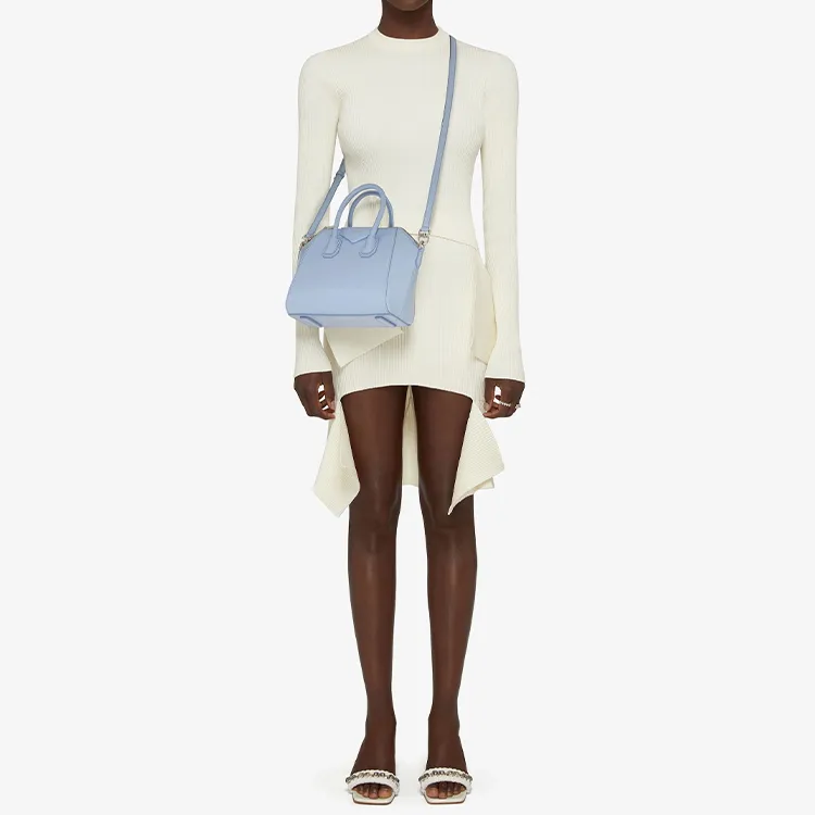 Givenchy Antigona Handbags-5