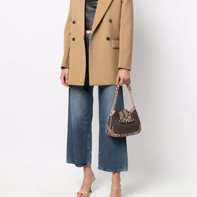MICHAEL KORS Hally Cow Leather Crossbody Bag, Shoulder Bag Trumpets Women's Brown-4