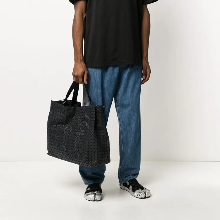 ISSEY MIYAKE KuroCart Polyester Polyurethane Tote Bag Shopping Bag Laptop Bag Handbag Shoulder Bag Unisex Black-7
