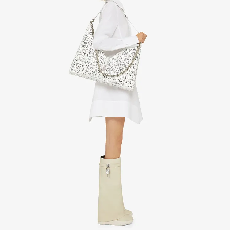 Givenchy Cut out Shoulder Bags-5