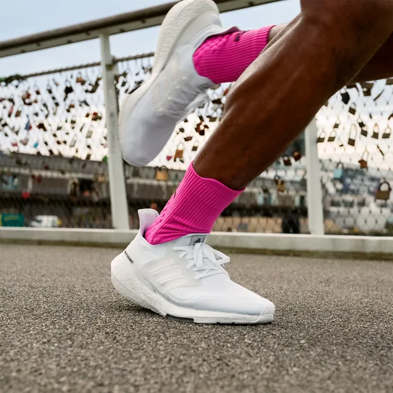 Adidas Ultra Boost 21 White Iridescent Cage-6