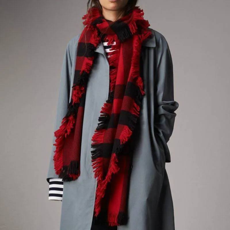 Burberry Scarves Unisex-3