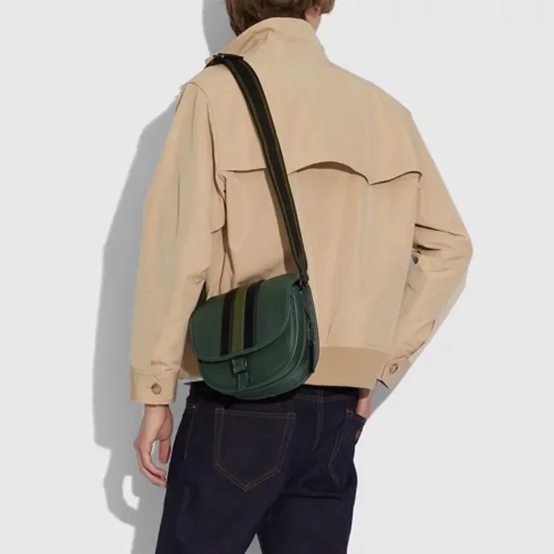 COACH Hitch Shoulder Bags-3
